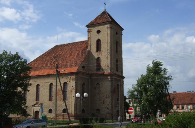 Na zdjęciu kościół poewangelicki w Zdunach